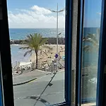 Henrique - Beachfront At Appartement *