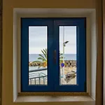 Henrique - Beachfront At *
