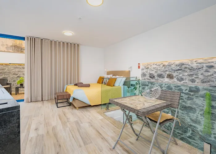 Chale Henrique - Beachfront At