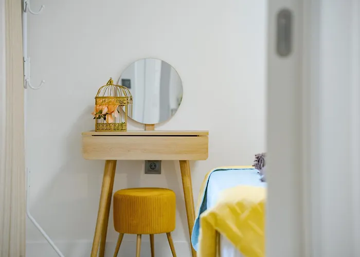 Chale Henrique - Beachfront At *