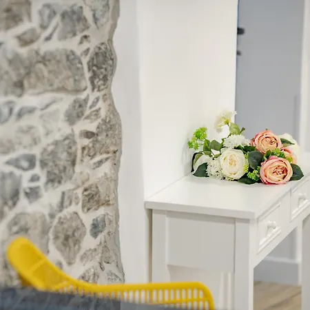 Chale Henrique - Beachfront At * Calheta (Madeira)