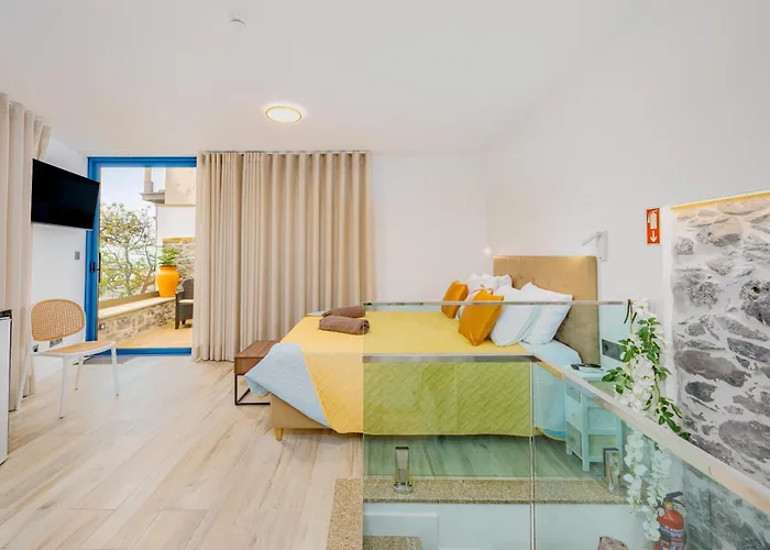 Chale Henrique - Beachfront At Daire