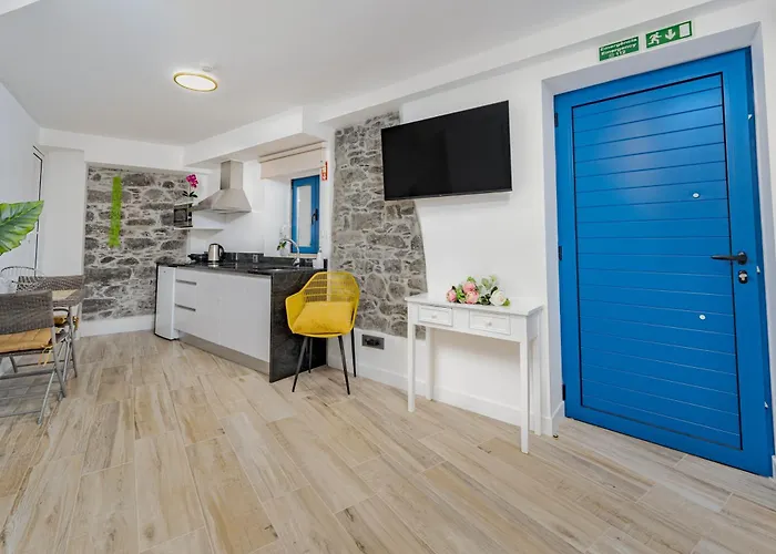 Chale Henrique - Beachfront At Daire